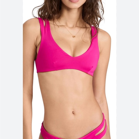 L*Space One Wave Reversible Top - Picture 1 of 4